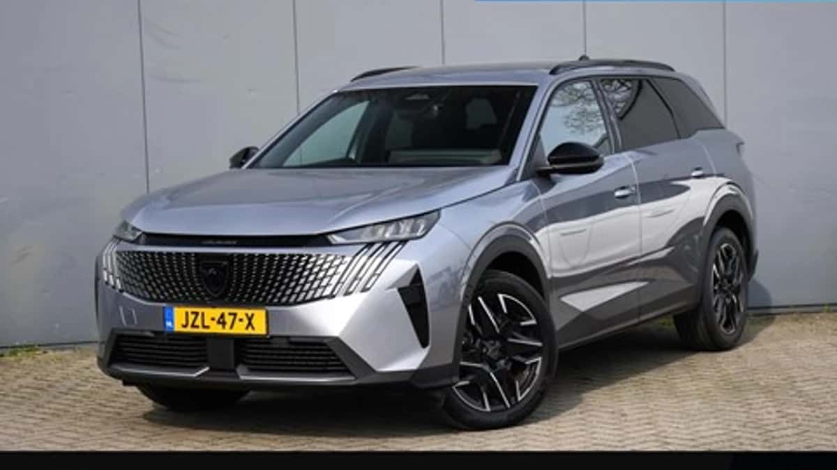 Peugeot 5008 (2025) — foto 1