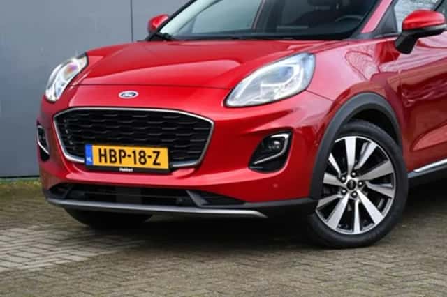 Ford Puma (2021) thumbnail 2