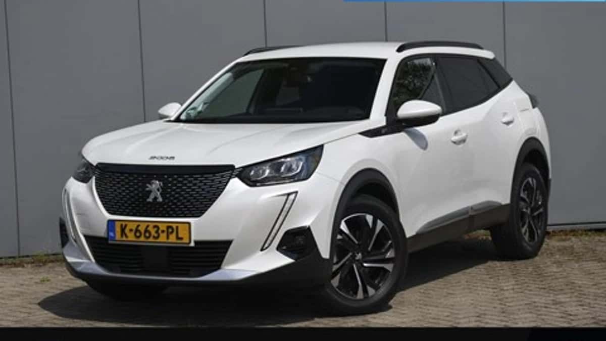 Peugeot 2008 (2021) — foto 1