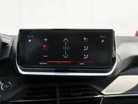Peugeot 2008 (2021) thumbnail 20