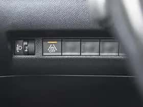 Peugeot 2008 (2021) thumbnail 29