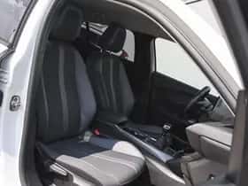 Peugeot 2008 (2021) thumbnail 10