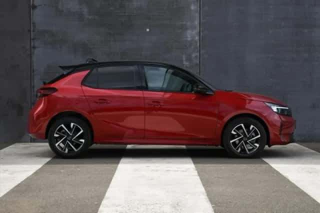 Opel Corsa (2024) thumbnail 3