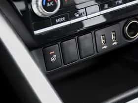 Mitsubishi Eclipse Cross (2021) thumbnail 26