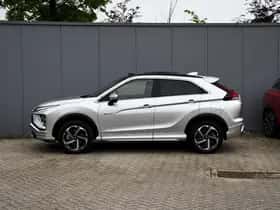Mitsubishi Eclipse Cross (2021) thumbnail 4
