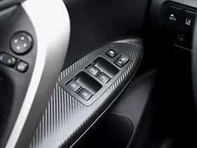 Mitsubishi Eclipse Cross (2021) thumbnail 35