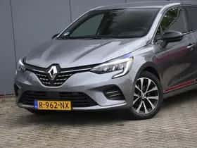 Renault Clio (2022) thumbnail 2