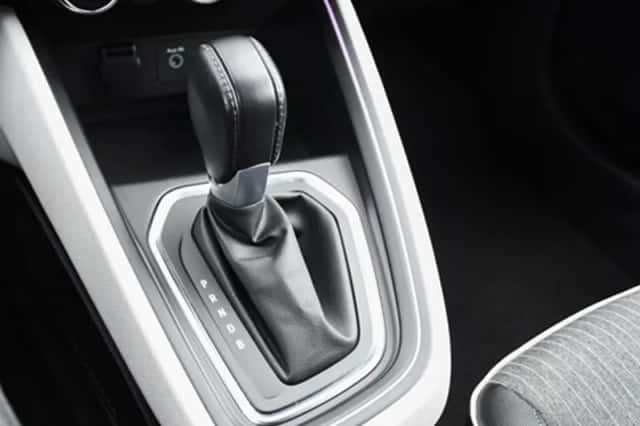 Renault Clio (2022) thumbnail 24