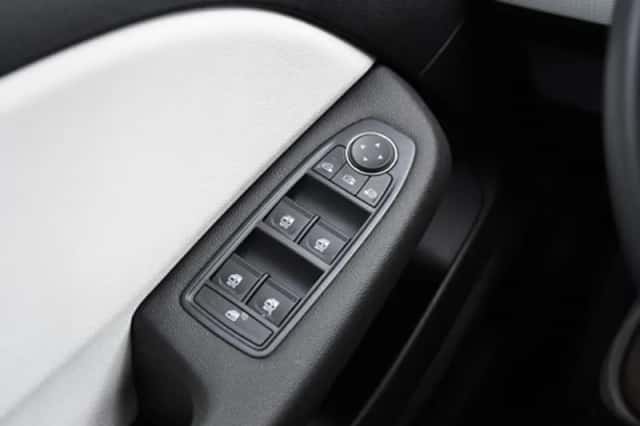 Renault Clio (2022) thumbnail 28