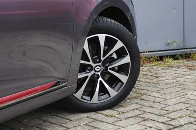 Renault Clio (2022) thumbnail 7