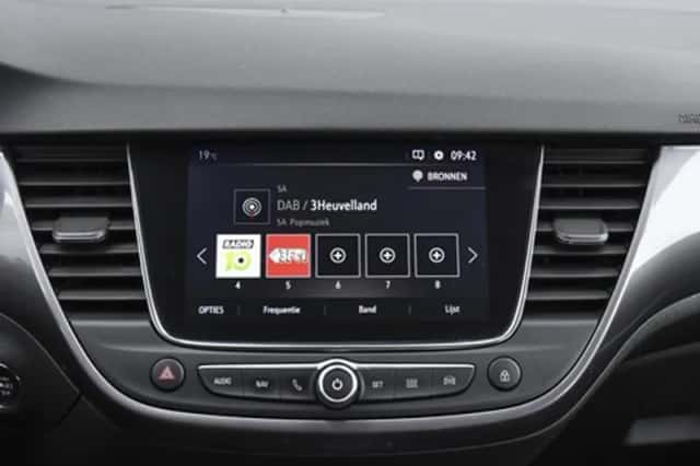Opel Crossland X (2019) thumbnail 19