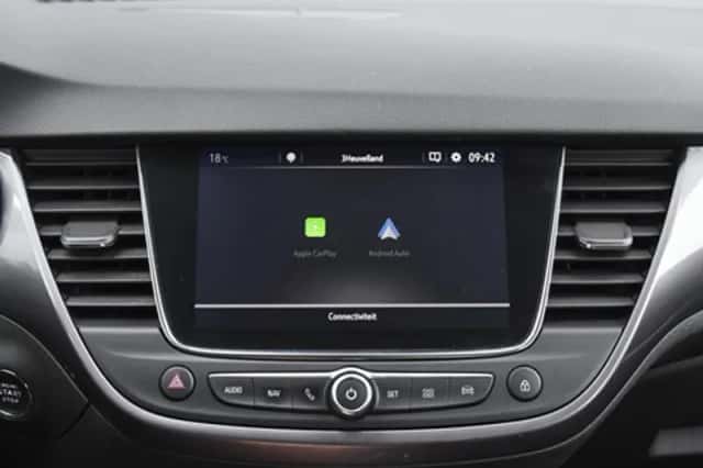 Opel Crossland X (2019) thumbnail 21