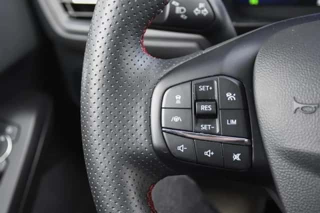 Ford Focus (2024) thumbnail 28