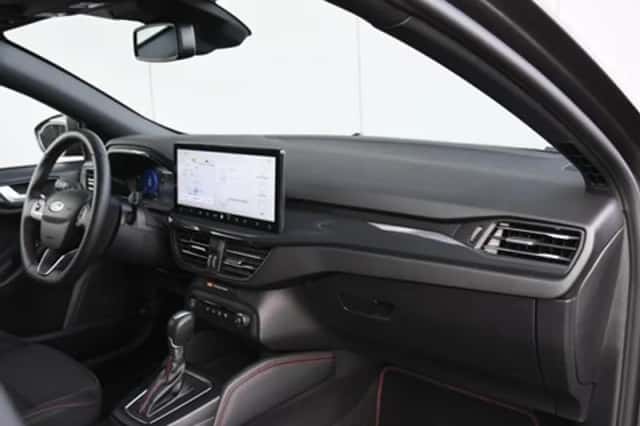 Ford Focus (2024) thumbnail 10