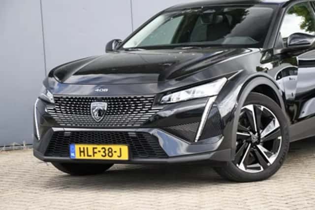 Peugeot 408 (2025) thumbnail 2