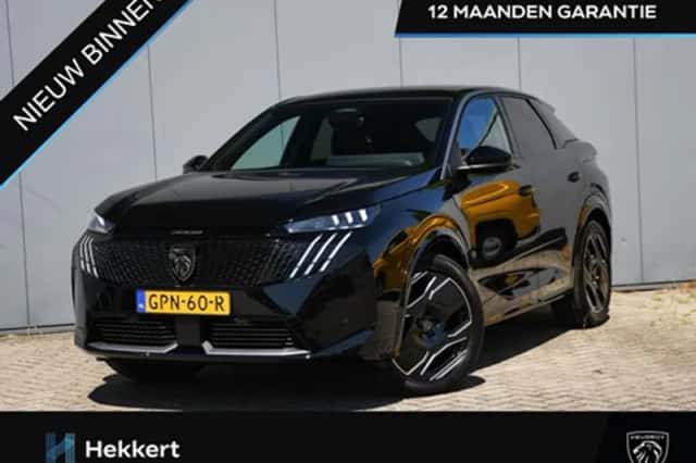 Peugeot 3008 (2024) thumbnail 1