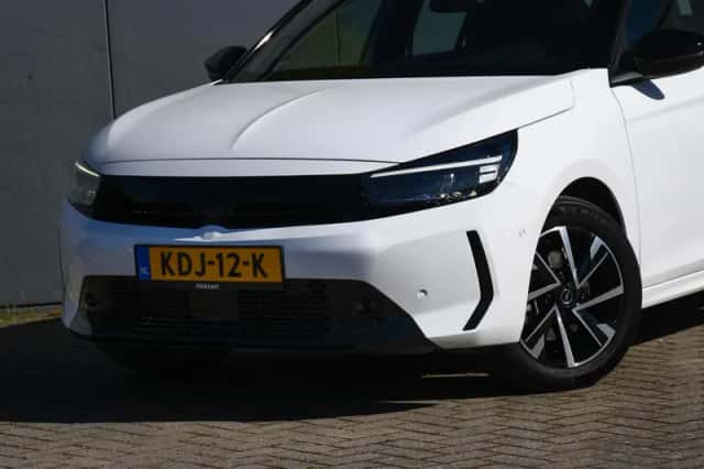 Opel Corsa (2025) thumbnail 2
