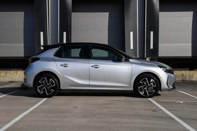 Opel Corsa (2025) thumbnail 4