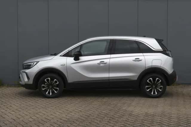 Opel Crossland (2024) thumbnail 3