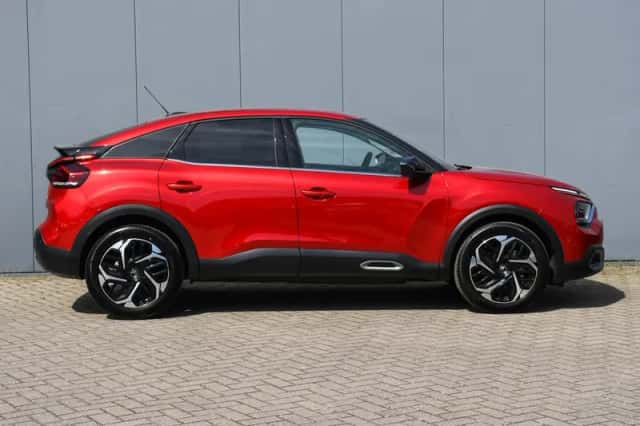 Citroën C4 (2022) thumbnail 3
