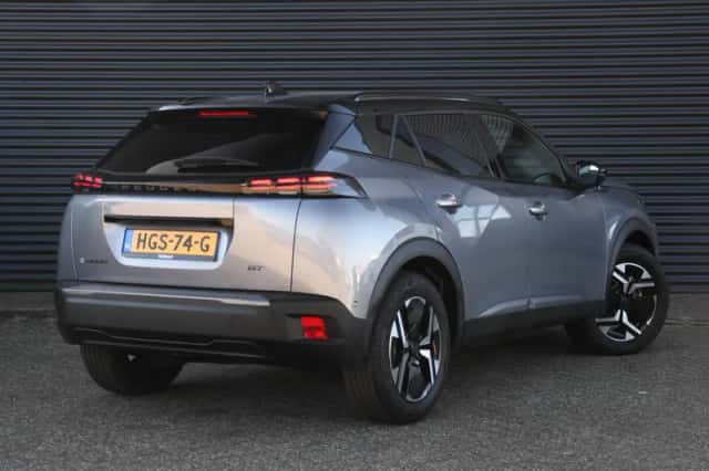 Peugeot e-2008 (2025) thumbnail 4