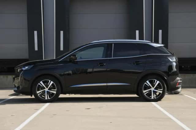 Peugeot 3008 (2023) thumbnail 3