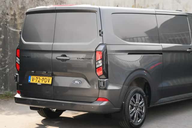 Ford Transit Custom (2026) thumbnail 6