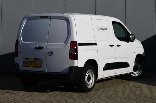 Opel Combo (2023) thumbnail 4