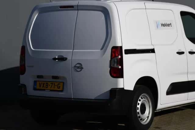 Opel Combo (2023) thumbnail 5