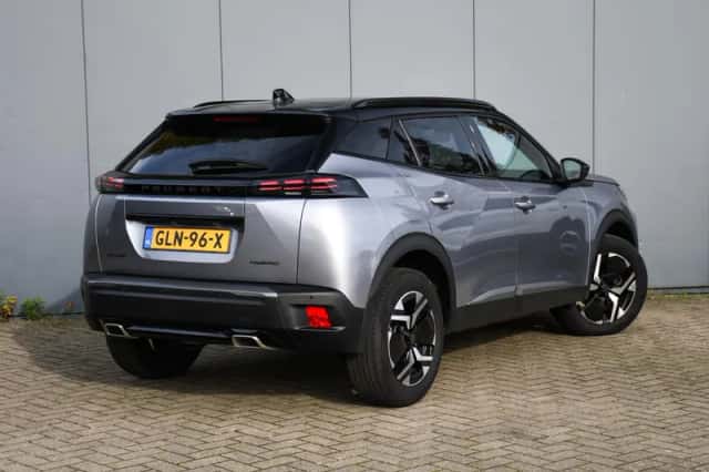 Peugeot 2008 (2024) thumbnail 5