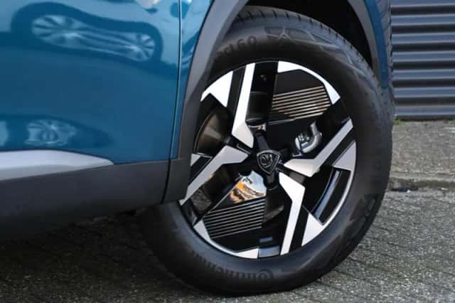 Peugeot 2008 (2025) thumbnail 6