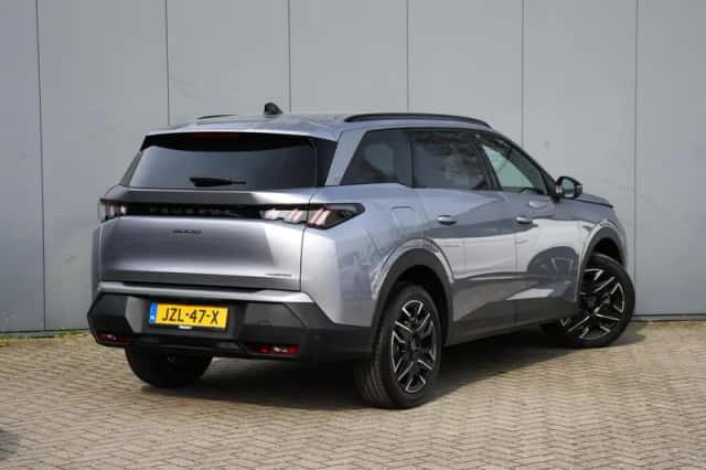 Peugeot 5008 (2025) thumbnail 5