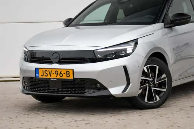 Opel Corsa (2025) thumbnail 2