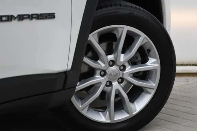 Jeep Compass (2021) thumbnail 6