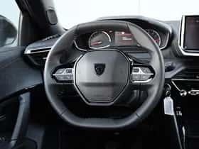 Peugeot 2008 (2024) thumbnail 14