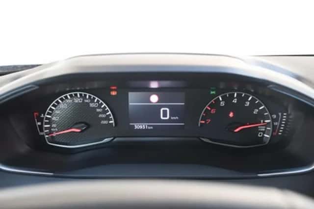 Peugeot 2008 (2024) thumbnail 15