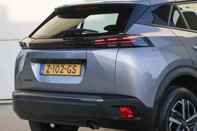 Peugeot 2008 (2024) thumbnail 6