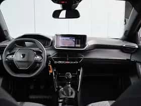Peugeot 2008 (2024) thumbnail 12