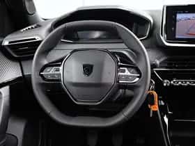 Peugeot 2008 (2024) thumbnail 13