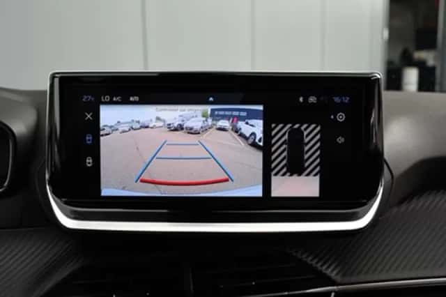Peugeot 2008 (2024) thumbnail 15