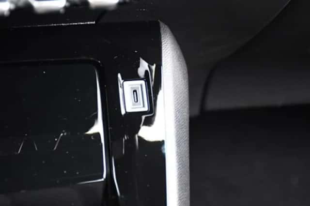 Peugeot 2008 (2024) thumbnail 20