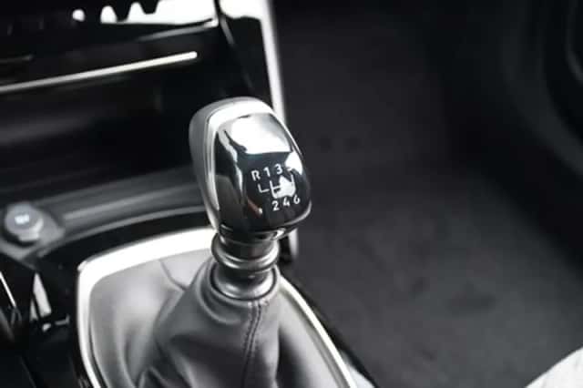 Peugeot 2008 (2024) thumbnail 21