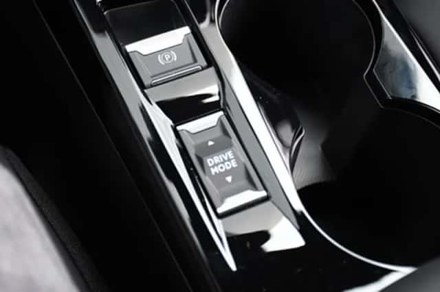 Peugeot 2008 (2024) thumbnail 22
