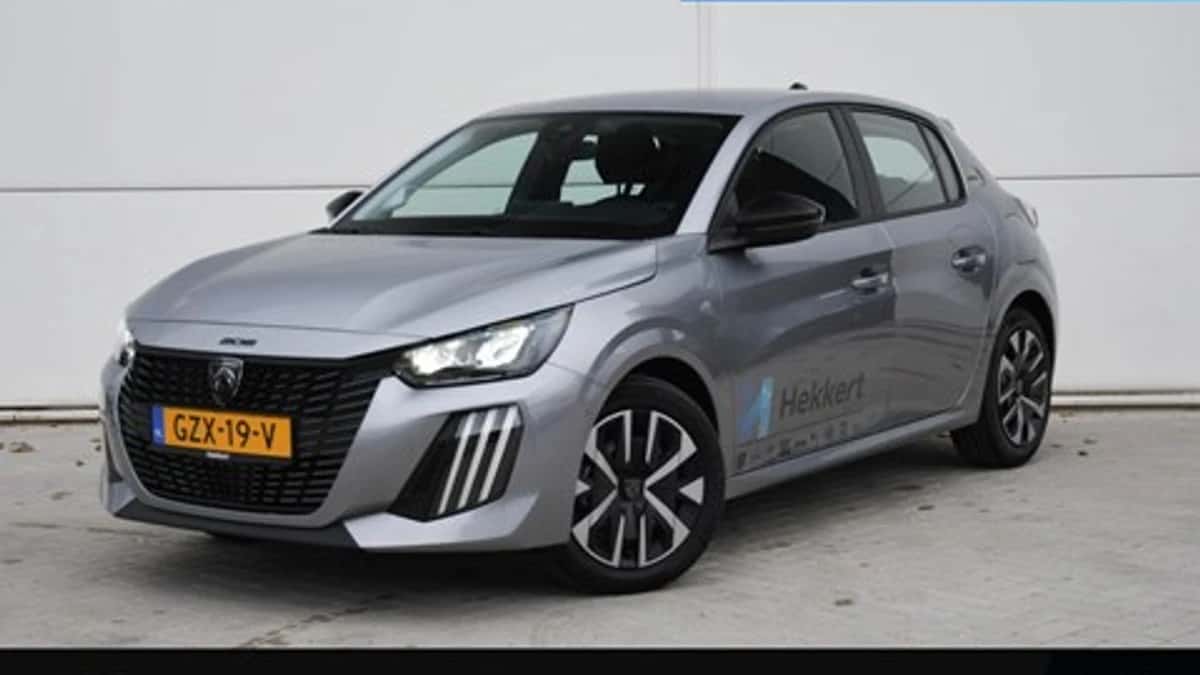 Peugeot 208 (2025) — foto 1
