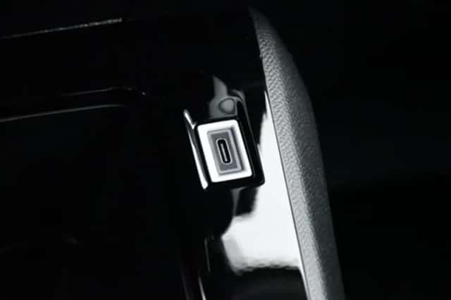Peugeot 208 (2025) thumbnail 19
