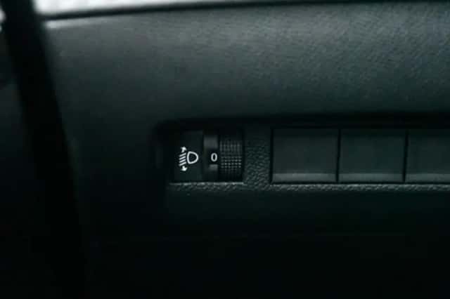 Peugeot 208 (2025) thumbnail 24