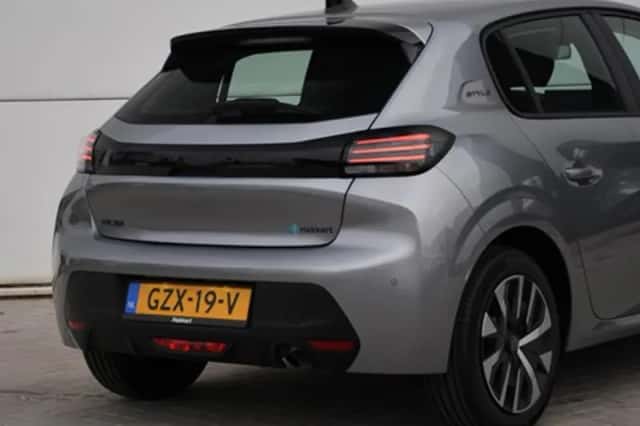 Peugeot 208 (2025) thumbnail 5