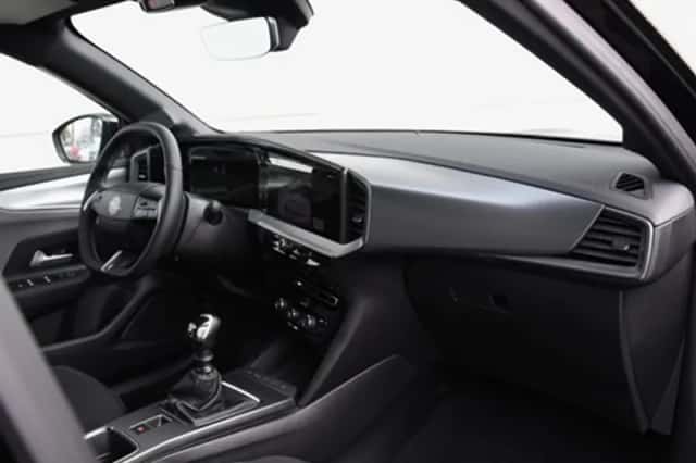 Opel Mokka (2025) thumbnail 9