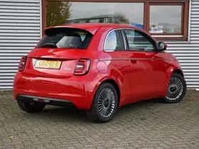 Fiat 500e (2024) thumbnail 4