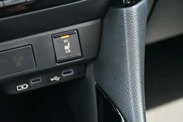 Toyota Yaris (2025) thumbnail 21